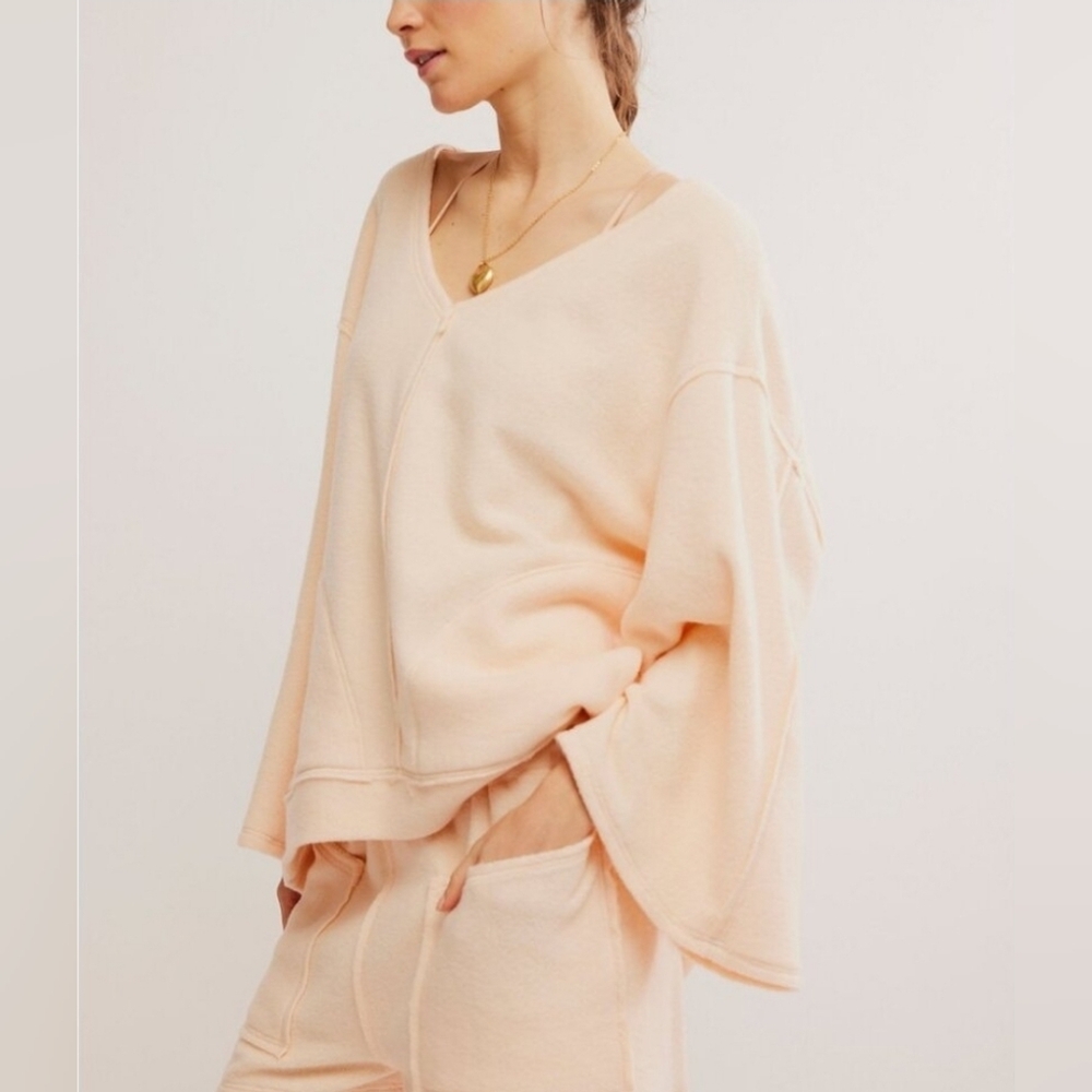 NWT Free People Day Off Fleece Set Peachy Cream - Picture 3 of 11